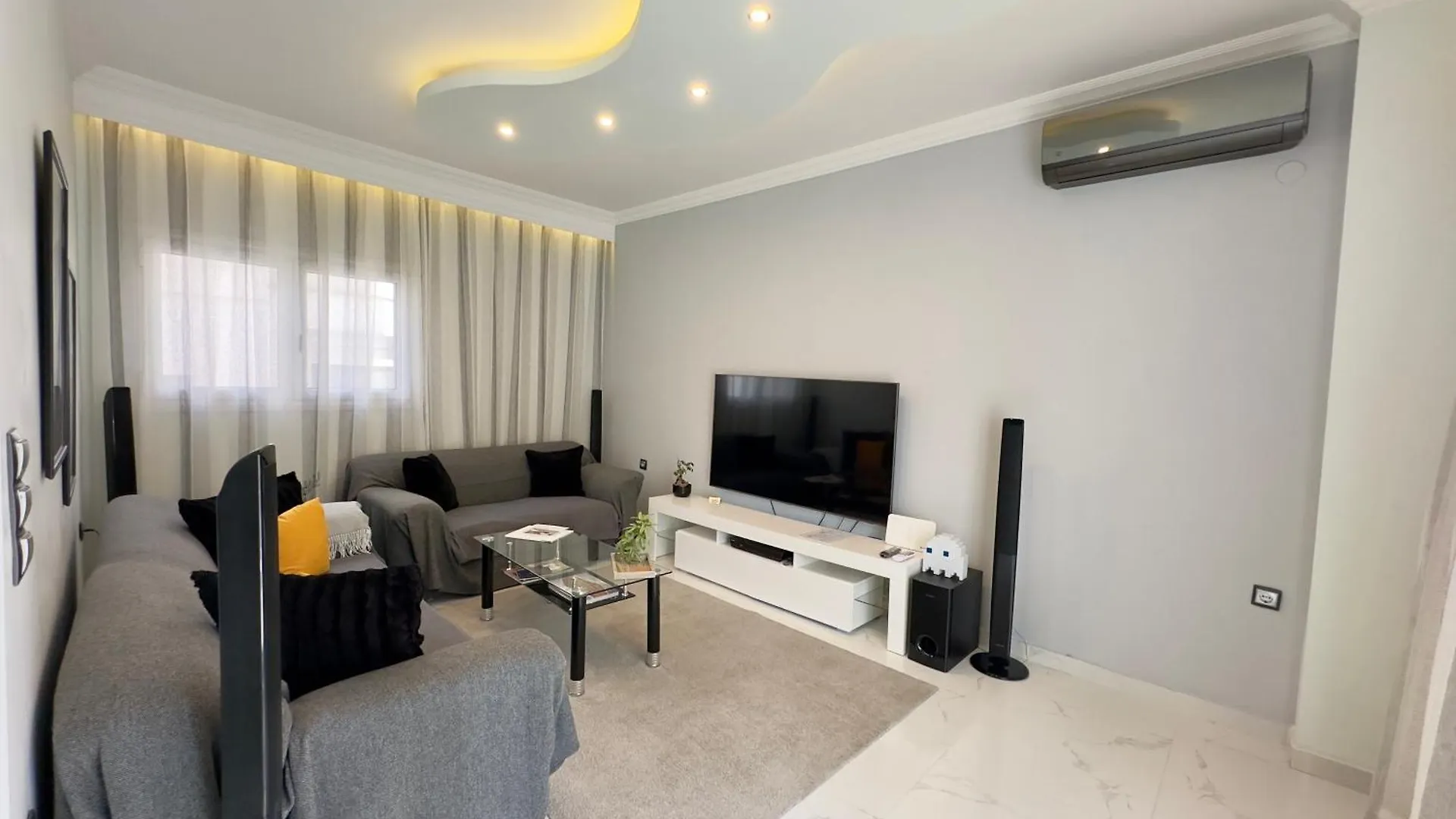 Zillion Home - Modern & Lux Stay In Kalamaria By Tt location