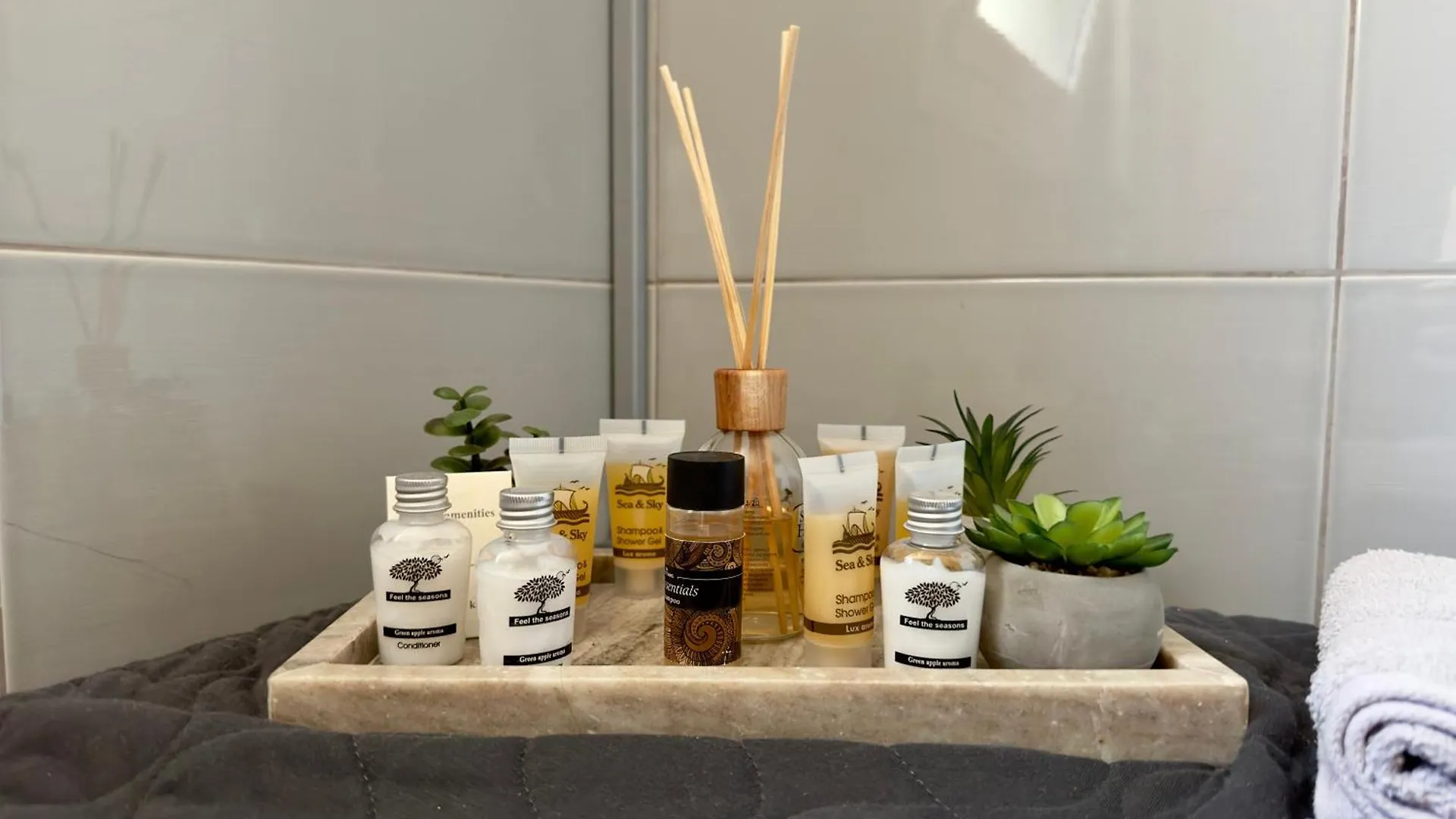 Zillion Home - Modern & Lux Stay In Kalamaria By Tt Thessaloniki